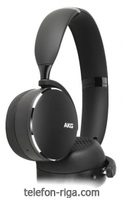 AKG Y500